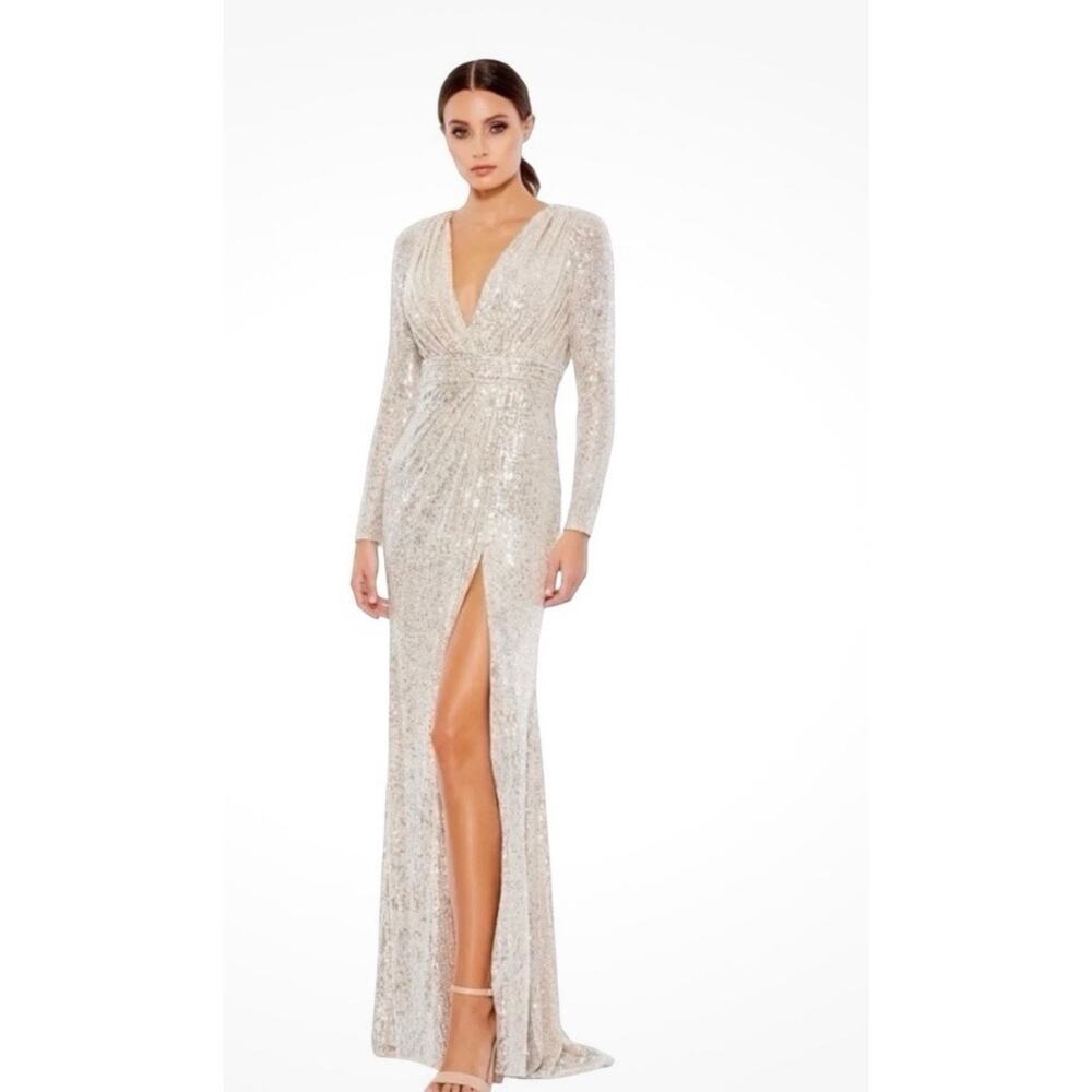 Mac Duggal Nude Silver Sequin Ruched Long Sleeve Column Gown 8 $398(flaw)